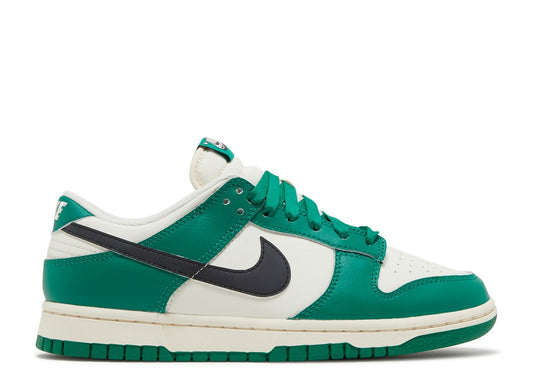Nike Dunk Low SE "Lottery Pack Malachite Green" (Mens)
