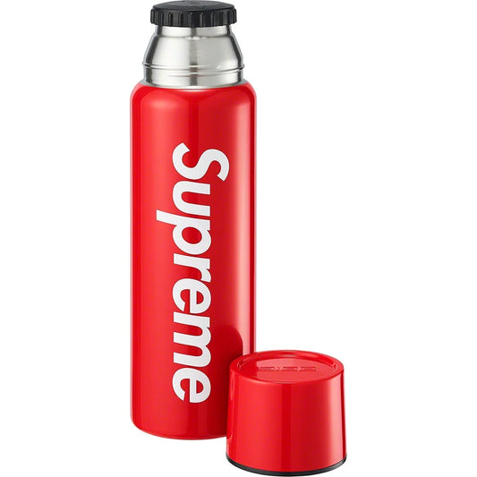 Supreme/Sigg Vacuum Insulated 0.75L Bottle
